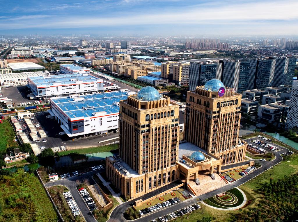 图为位于上海华新的虹桥数字物流装备港。（受访者供图）  .jpg