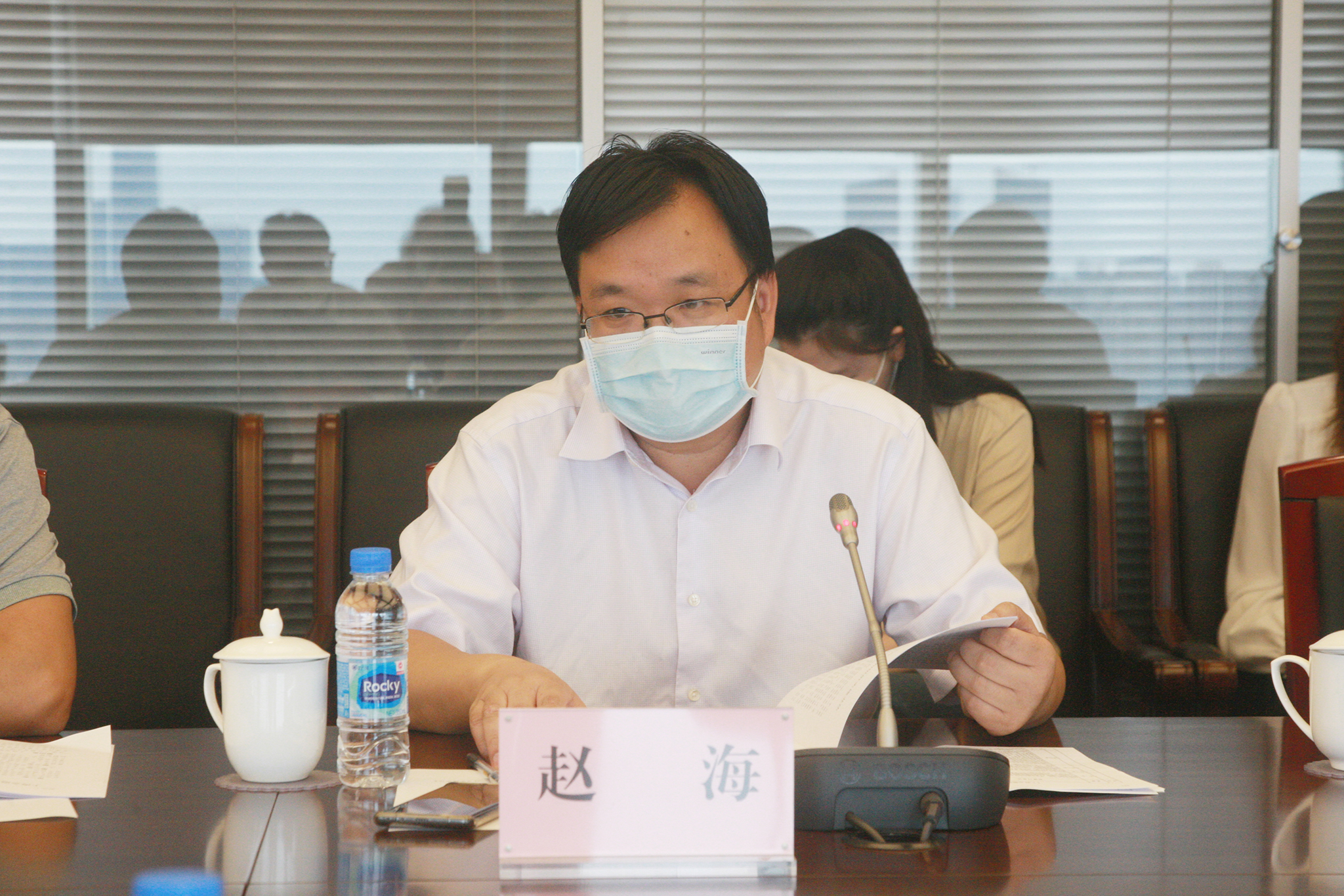 4H9U6994-1.jpg 4H9U6994-1.jpg